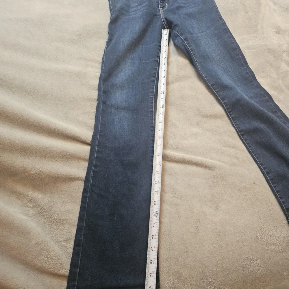 Levis 315 Shaping Boot Cut Women's Dark Wash Mid Rise Shaping Jeans - SZ 30 - Picture 6 of 10